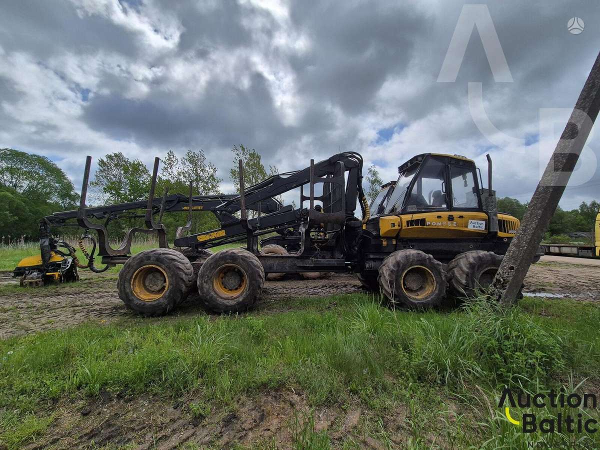 Ponsse Wisent 8W, forwarders