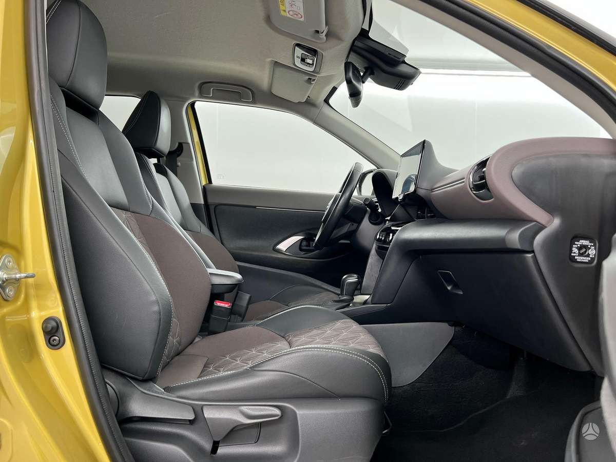 Toyota Yaris Cross - 6