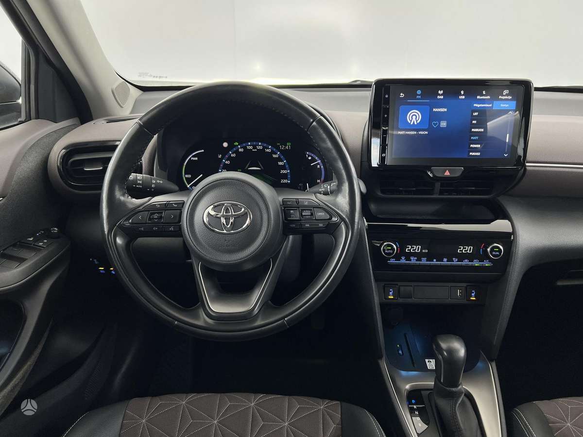 Toyota Yaris Cross - 9