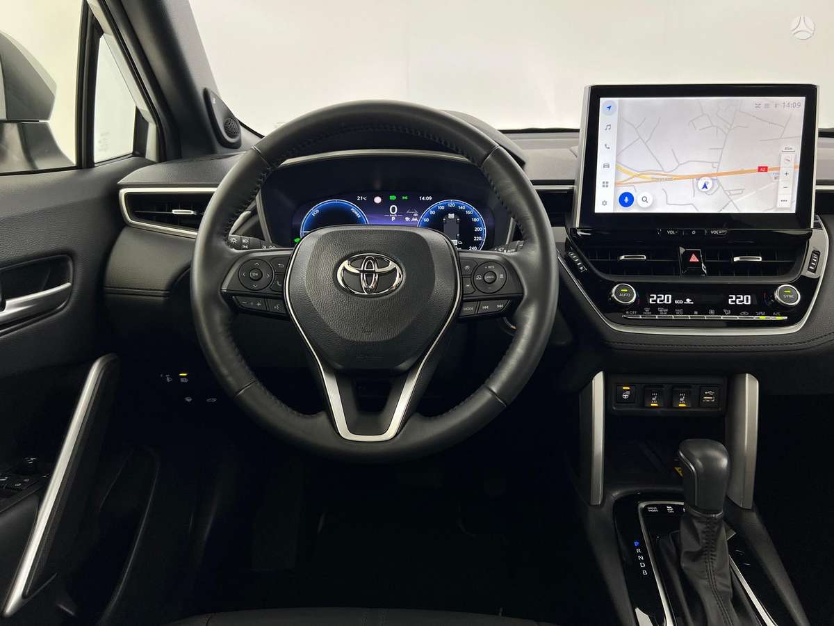 Toyota Corolla Cross - 9