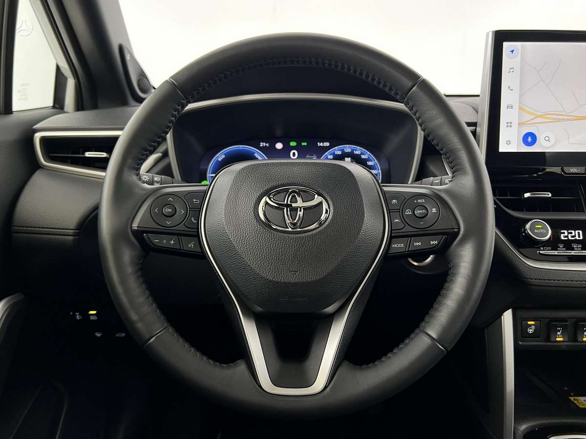 Toyota Corolla Cross - 12