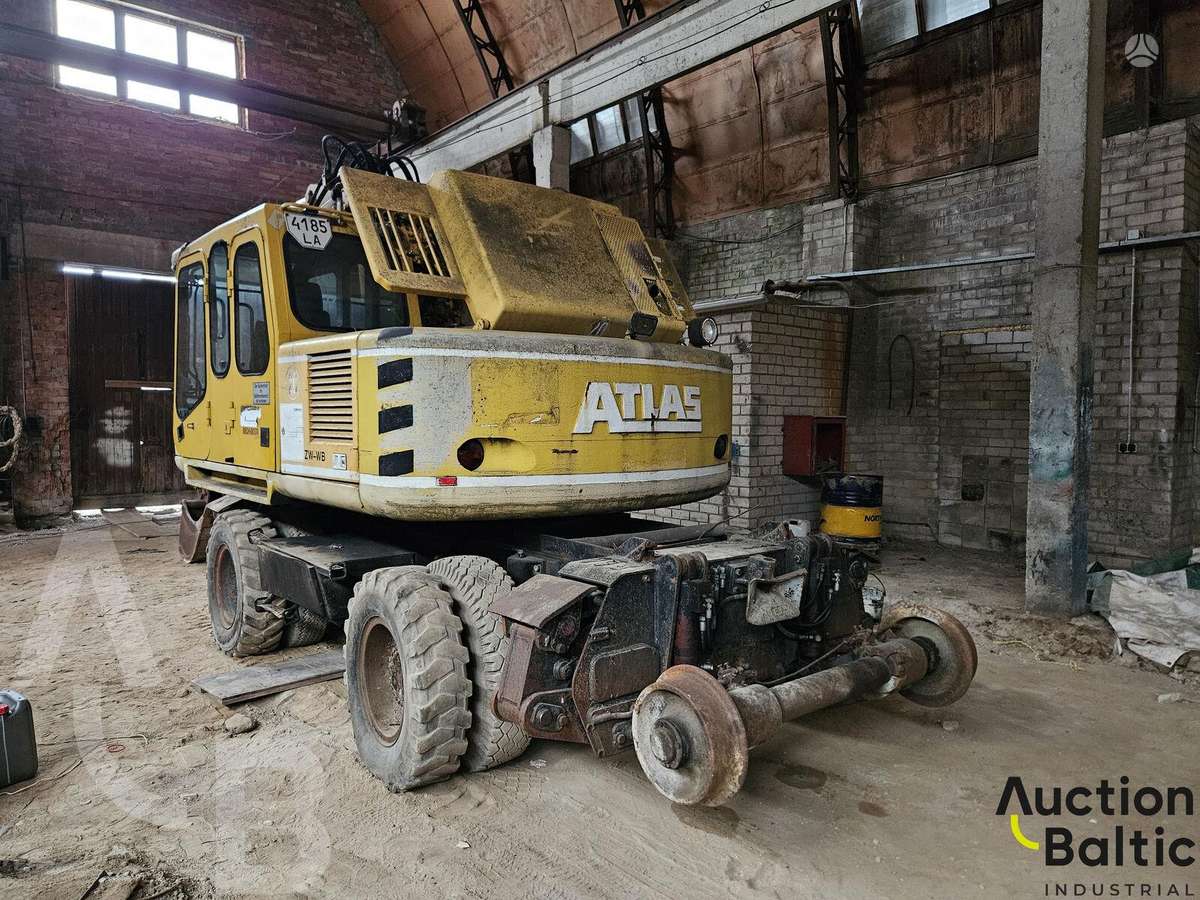 Atlas 1604, экскаваторы