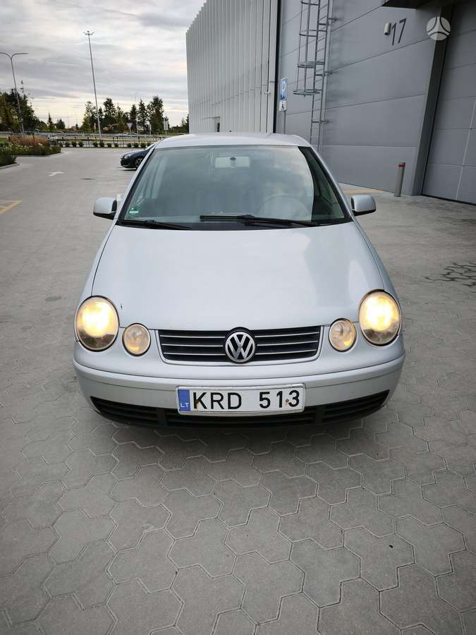 Volkswagen Polo - 2