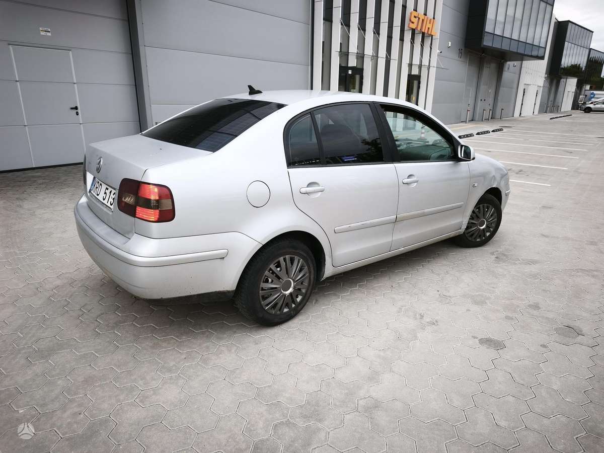 Volkswagen Polo - 5