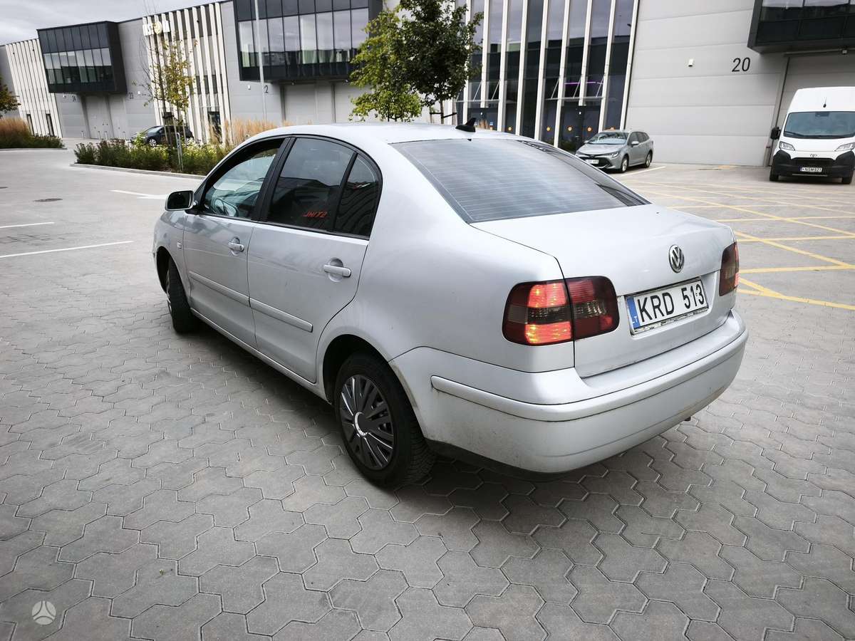 Volkswagen Polo - 7