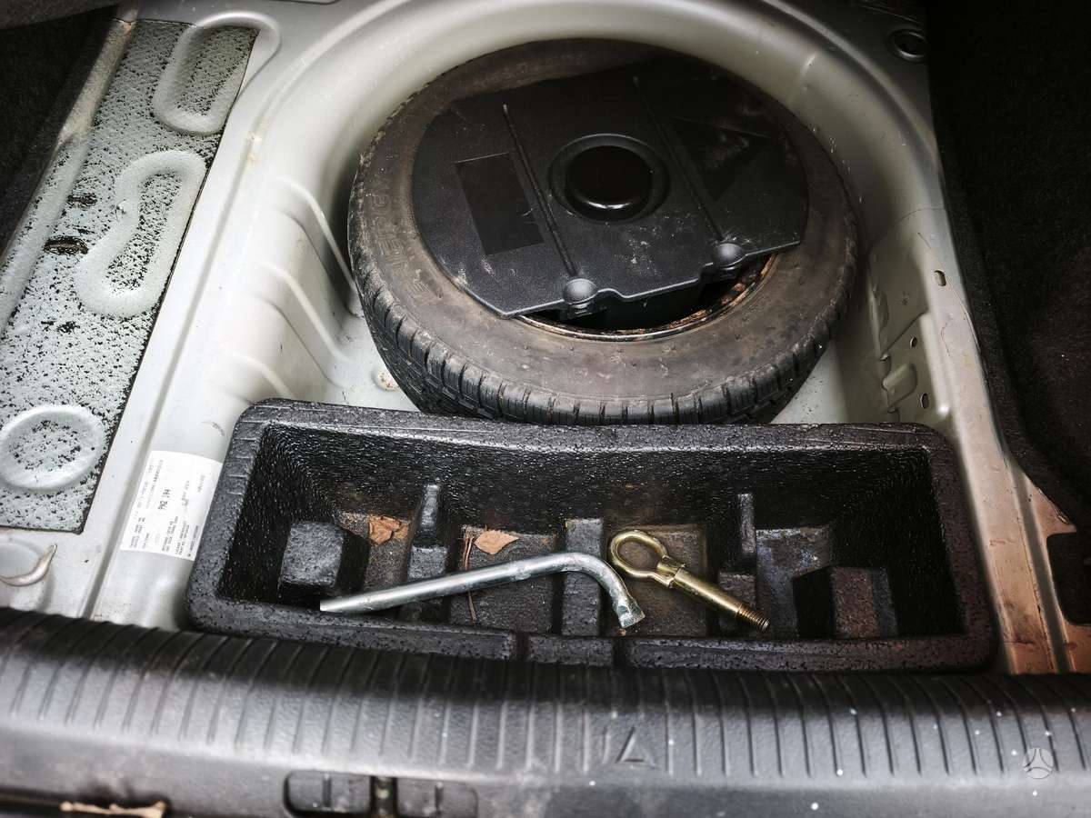 Volkswagen Polo - 10