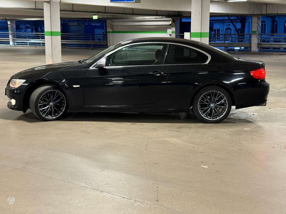 BMW 320, 2.0 l., Купе (coupe)