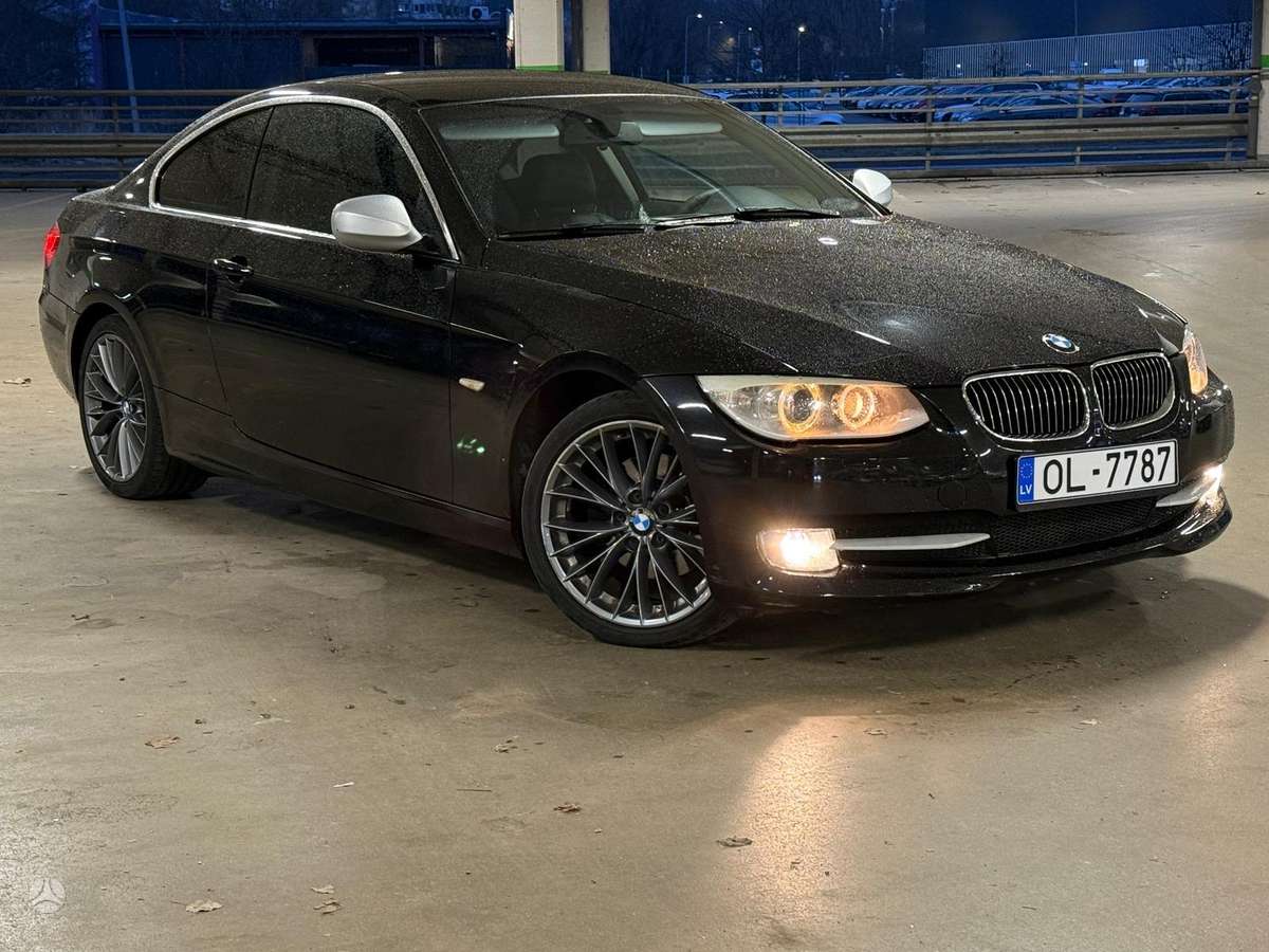 BMW 320, 2.0 l., Купе (coupe)