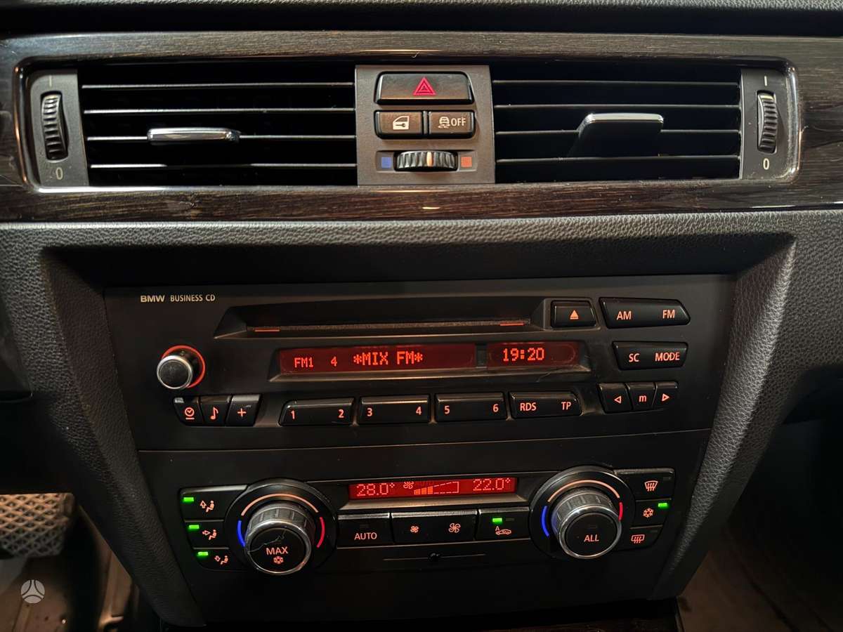 BMW 320, 2.0 l., Купе (coupe)