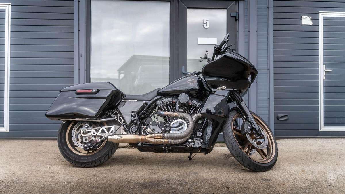 Harley-Davidson Road Glide 1750cc, чопперы / круизеры / custom