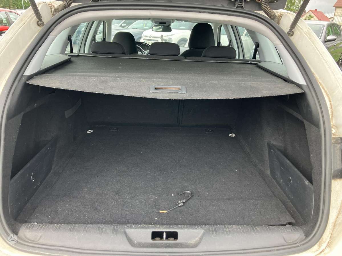 Peugeot 308, 1.6 l., Универсал
