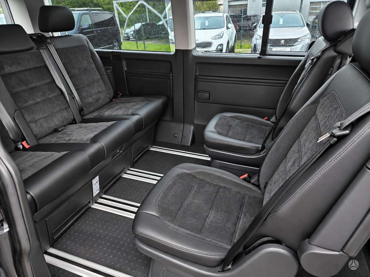 Volkswagen Multivan, 2.0 l., Минивэн
