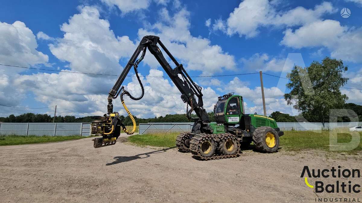 John Deere 1170 E, харвестеры