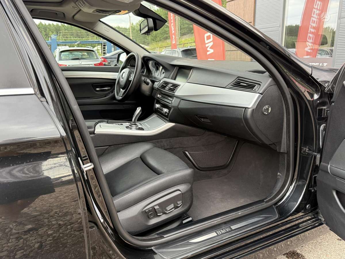 BMW 525, 2.0 l., Универсал