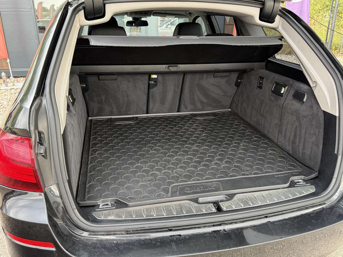 BMW 525, 2.0 l., Универсал
