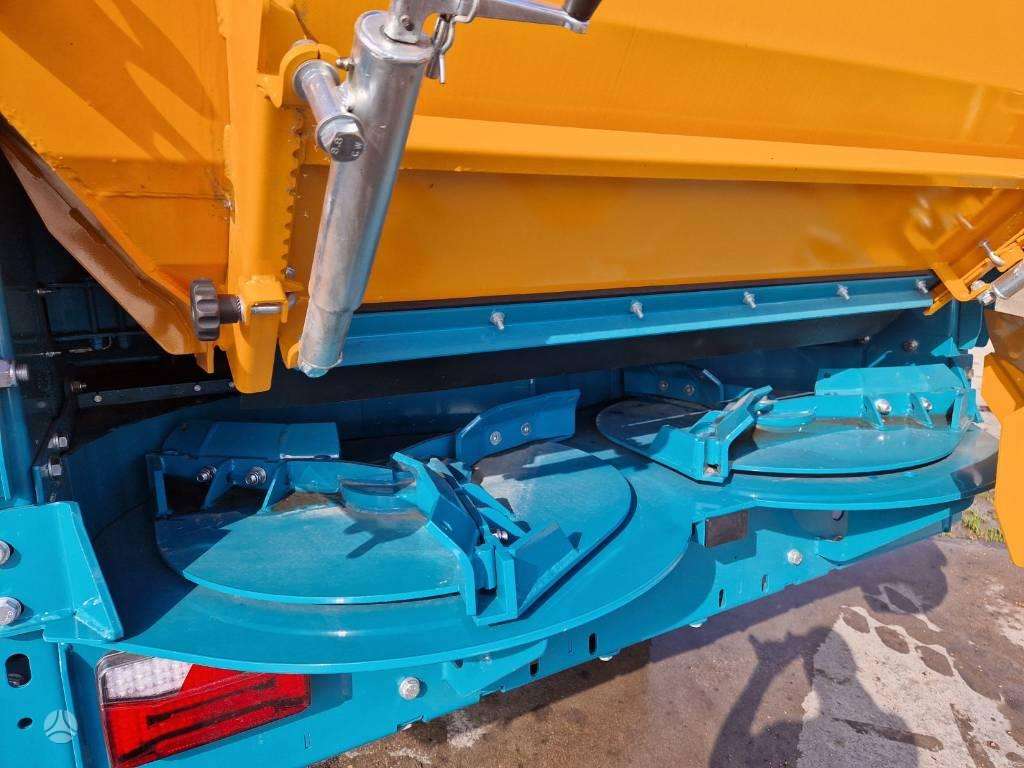 ROLLAND RF 6620 TCE, разбрасыватели