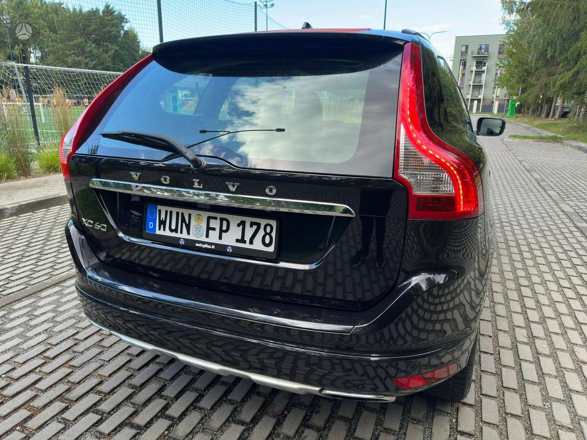 Volvo XC60 - 8