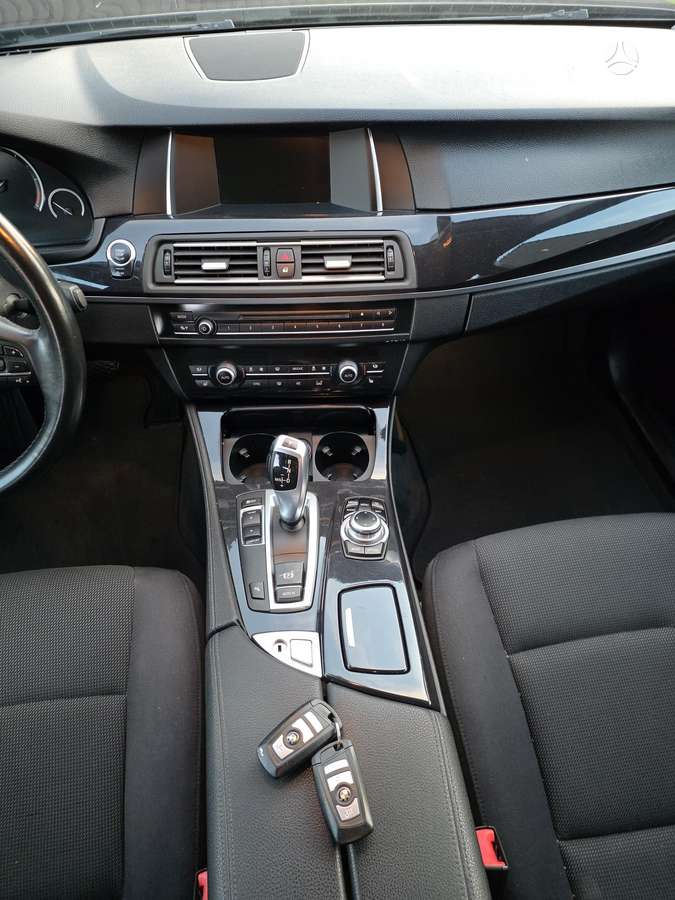 BMW 520, 2.0 l., Универсал