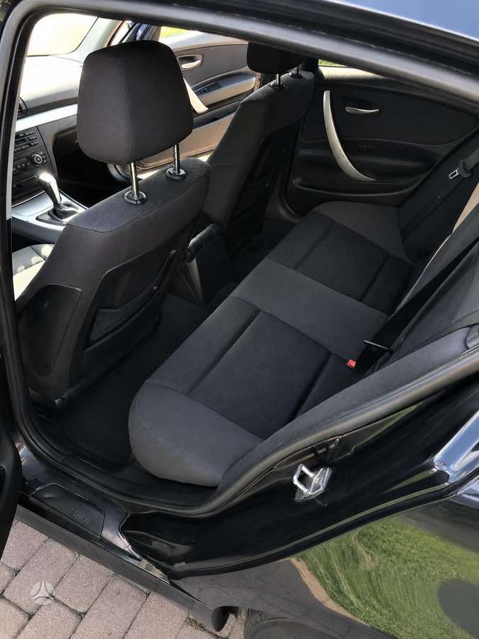 BMW 118, 2.0 l., Хэтчбек