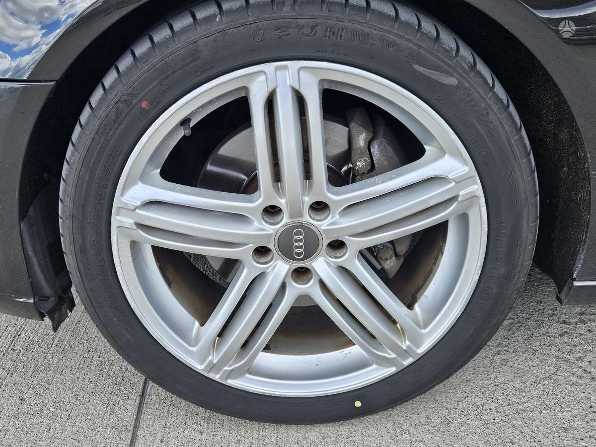 Audi A6, 3.0 l., wagon