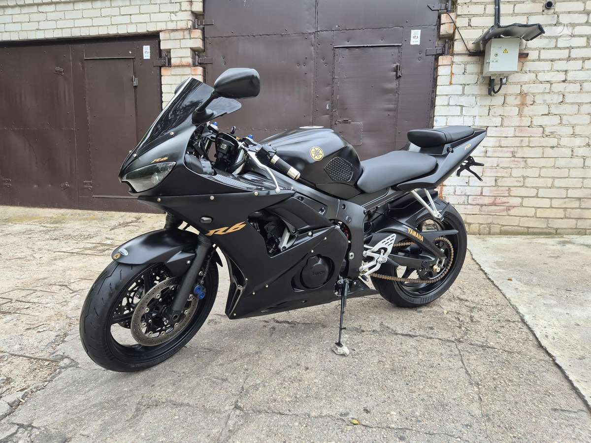 Yamaha R6 600cc, superbikes