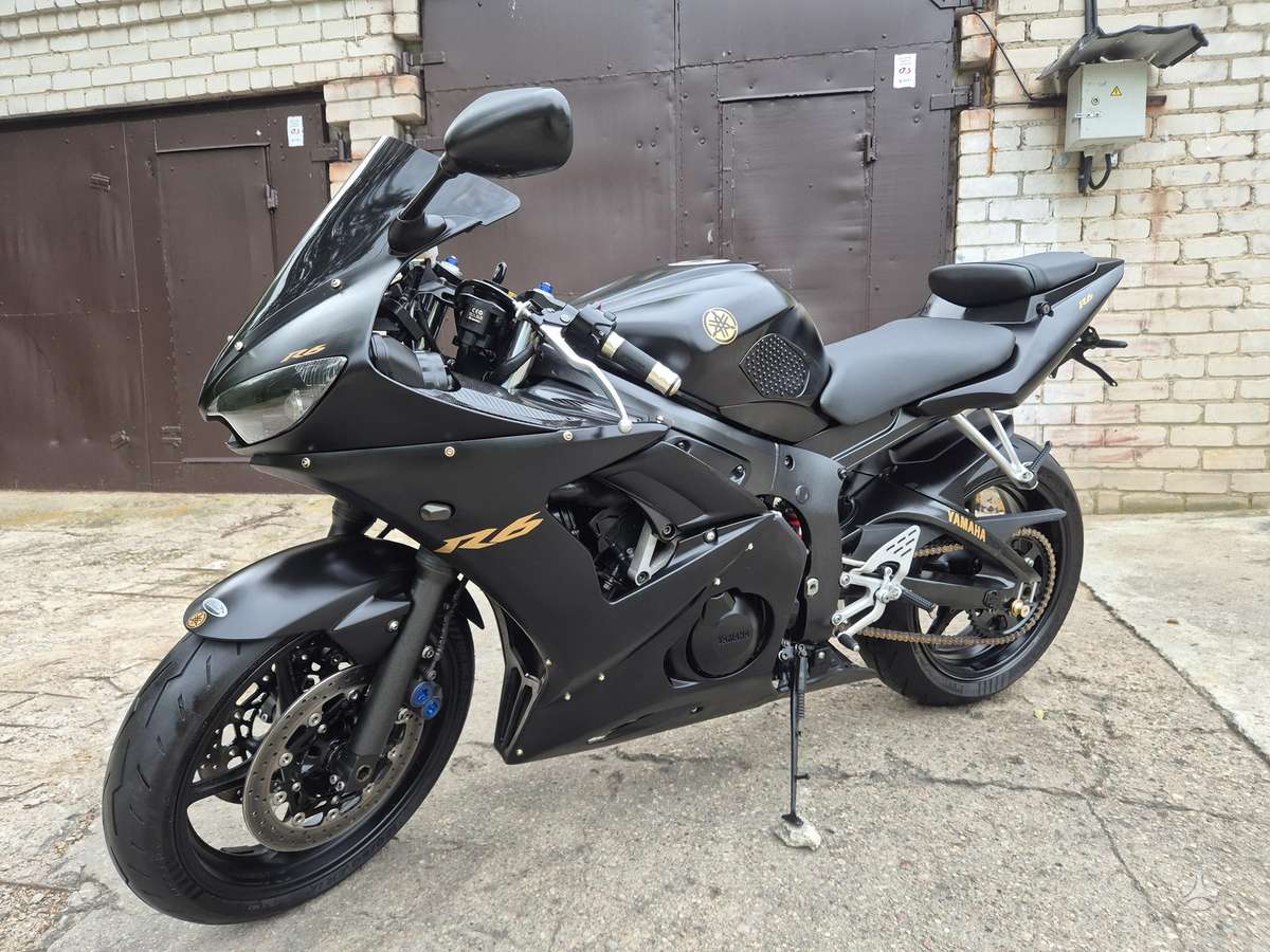 Yamaha R6 600cc, superbikes