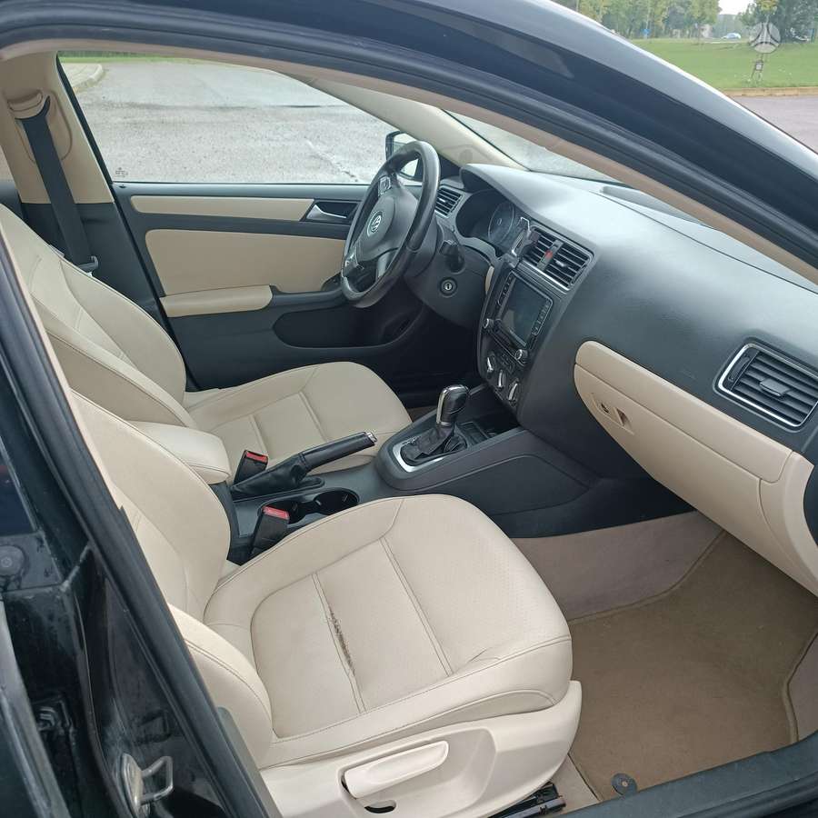 Volkswagen Jetta, 2.5 l., Седан