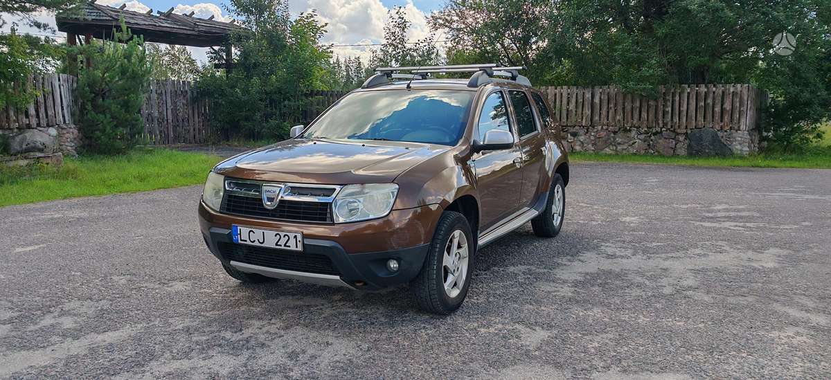 Dacia Duster, 1.5 l., Внедорожник / Кроссовер