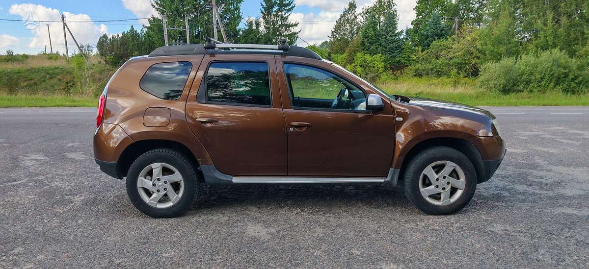 Dacia Duster, 1.5 l., Внедорожник / Кроссовер