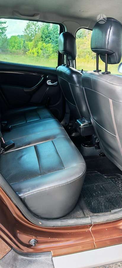 Dacia Duster, 1.5 l., Внедорожник / Кроссовер