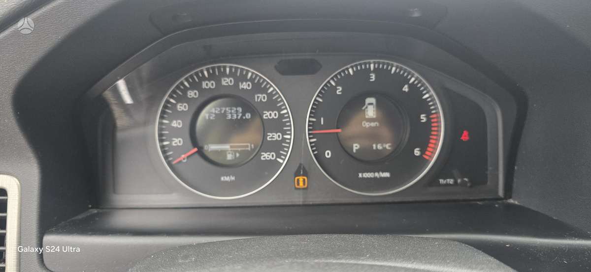 Volvo V70, 2.4 l., Универсал