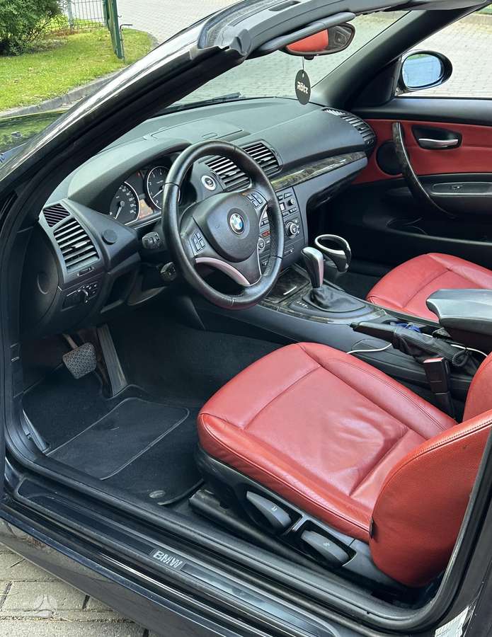 BMW 118, 2.0 l., Кабриолет