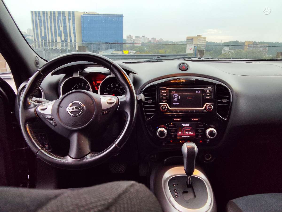Nissan Juke, 1.6 l., mpv / minivan