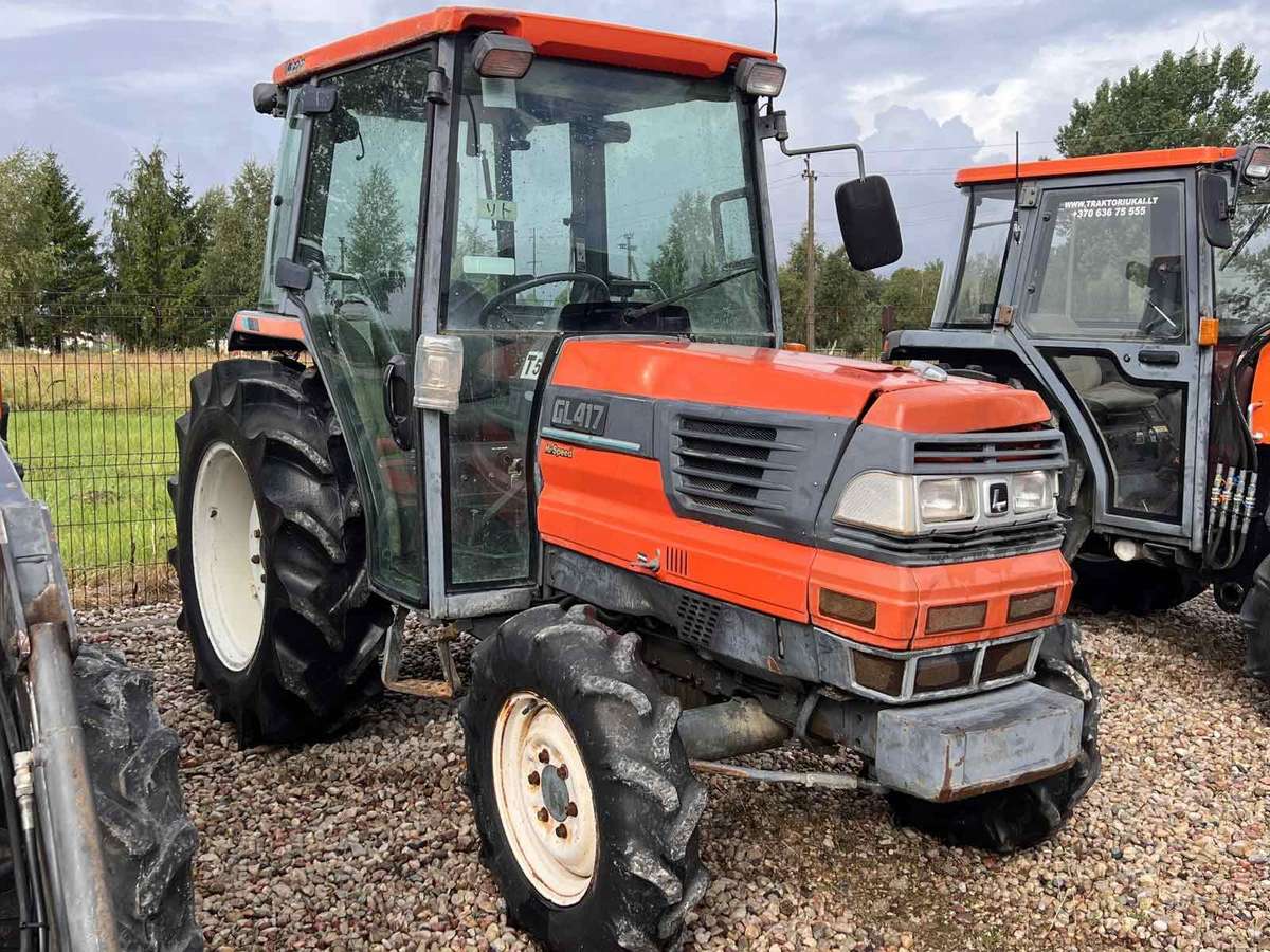 Kubota ĮVAIRIŲ MODELIŲ, тракторы