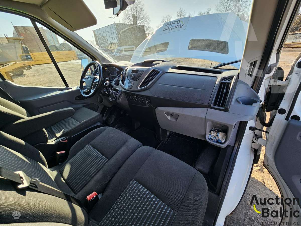 Ford Transit, 2.2 l., passenger minibus
