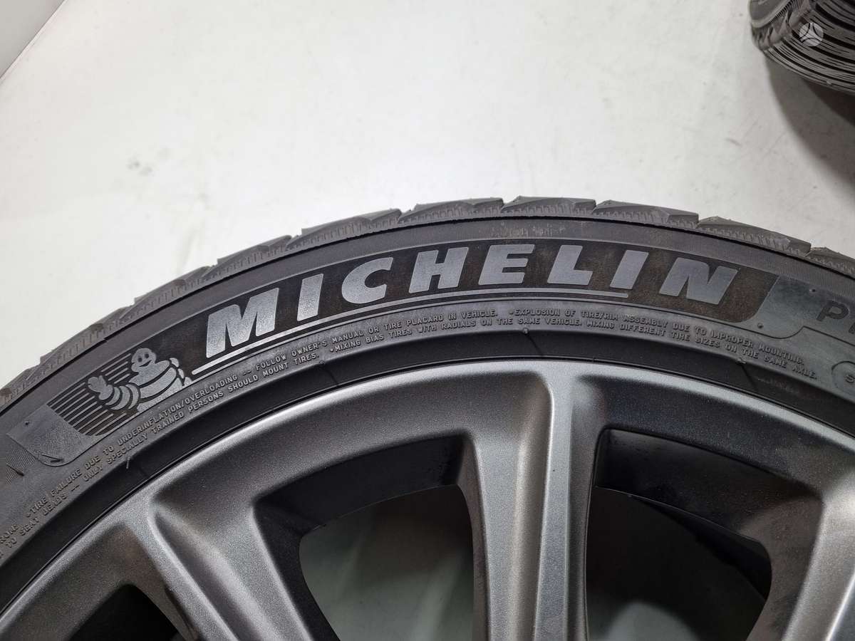 Michelin, зимние 255/45 R18