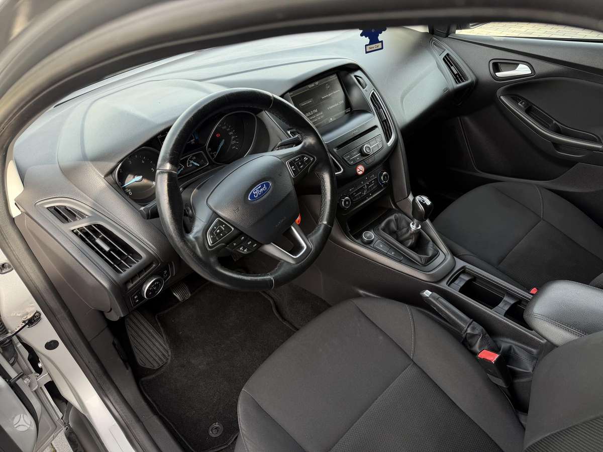 Ford Focus, 1.5 l., Хэтчбек