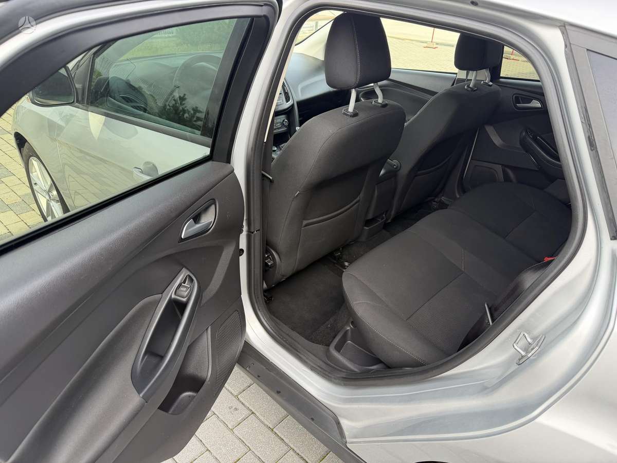 Ford Focus, 1.5 l., Хэтчбек