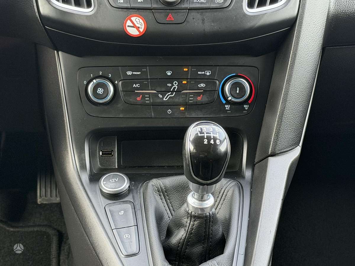 Ford Focus, 1.5 l., hatchback