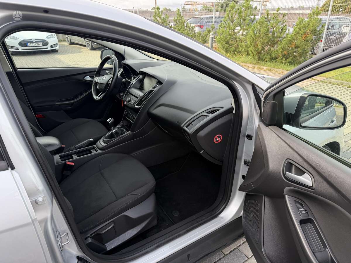 Ford Focus, 1.5 l., Хэтчбек
