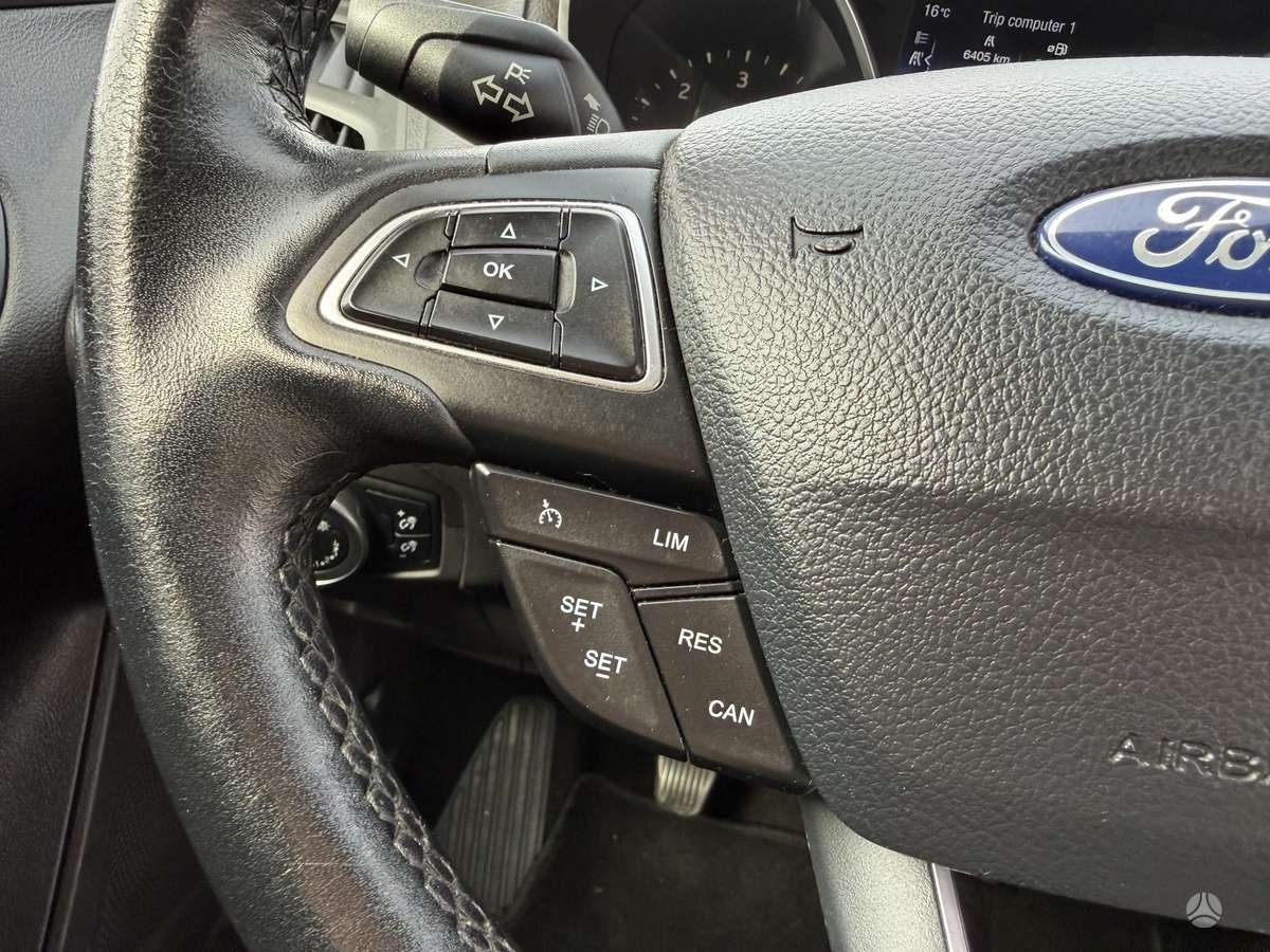 Ford Focus, 1.5 l., Хэтчбек