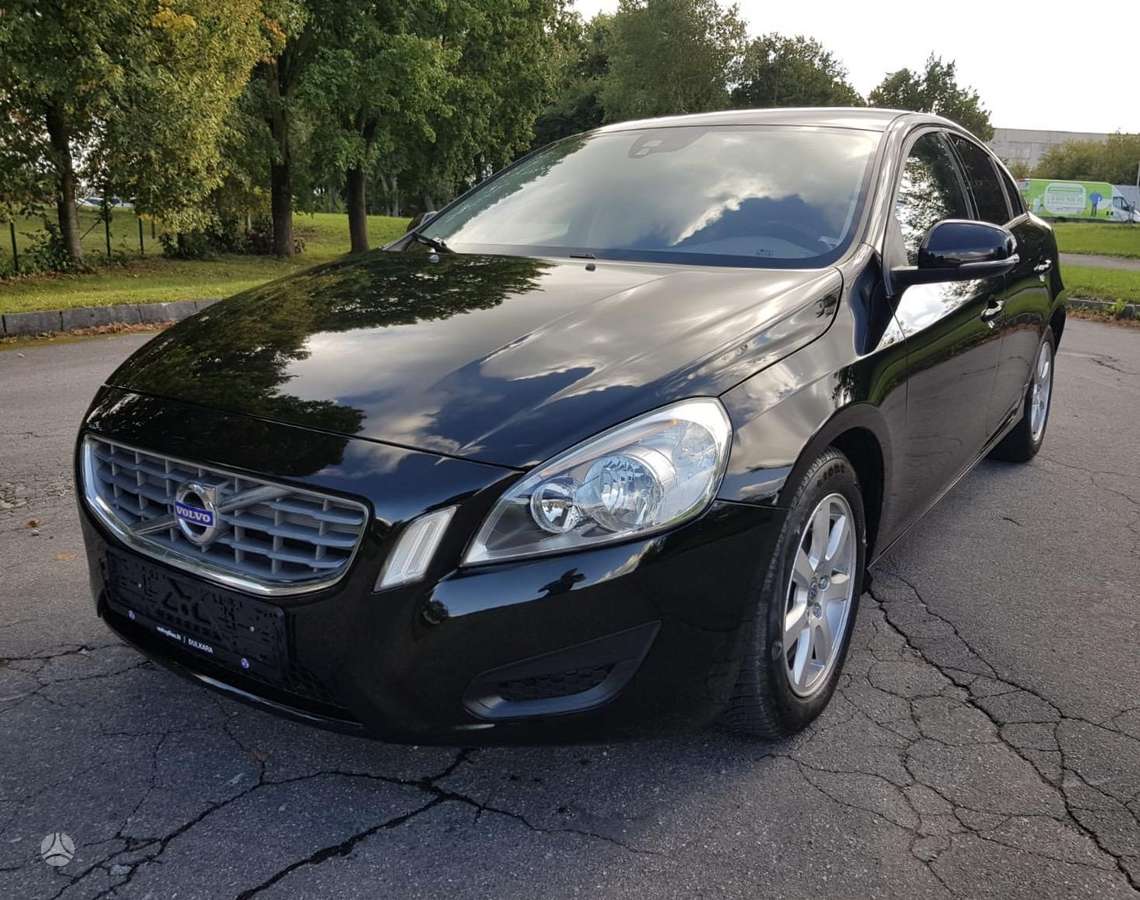 Volvo S60, 1.6 l., Седан