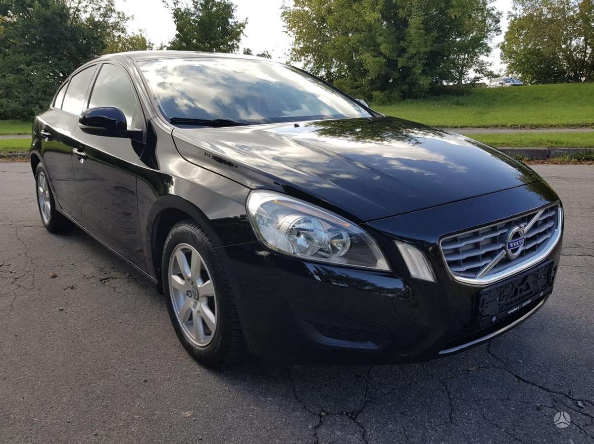 Volvo S60, 1.6 l., Седан