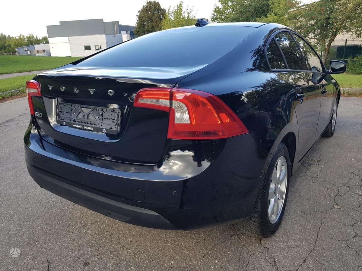 Volvo S60 - 6