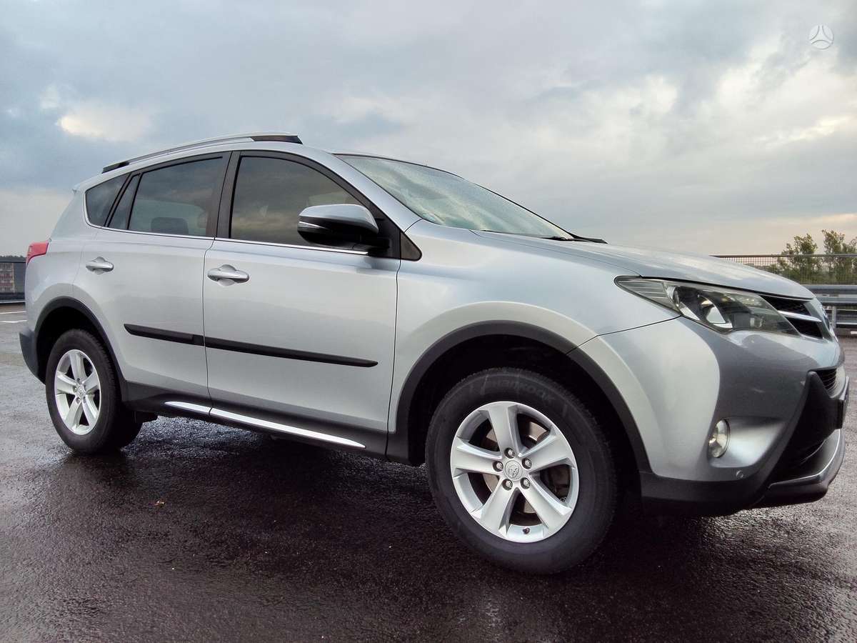 Toyota RAV4 - 2