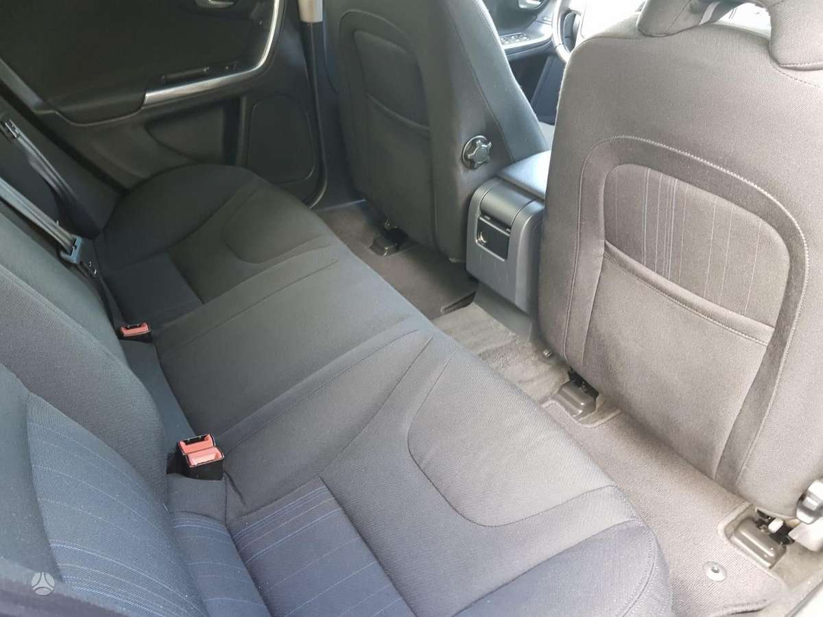 Volvo S60 - 8