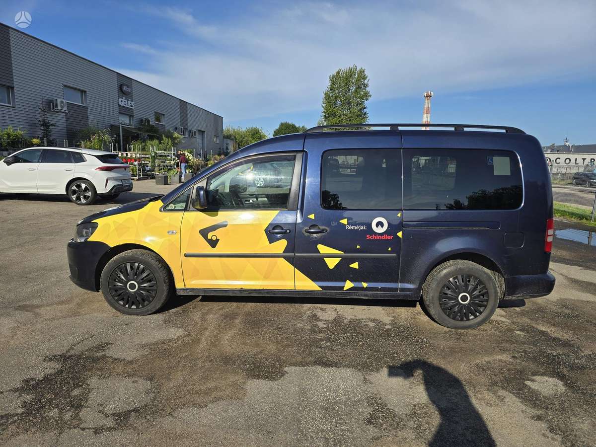 Volkswagen Caddy Maxi - 9