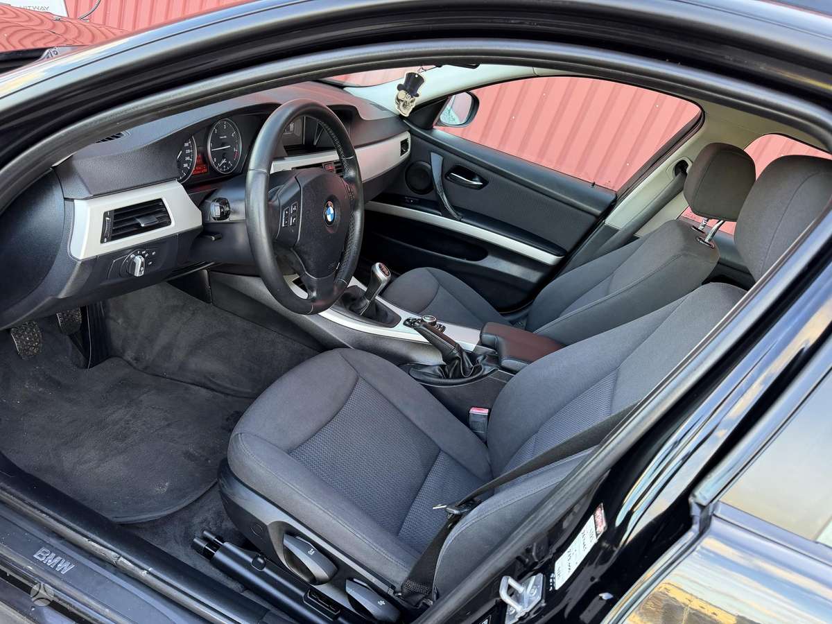 BMW 318, 2.0 l., Универсал