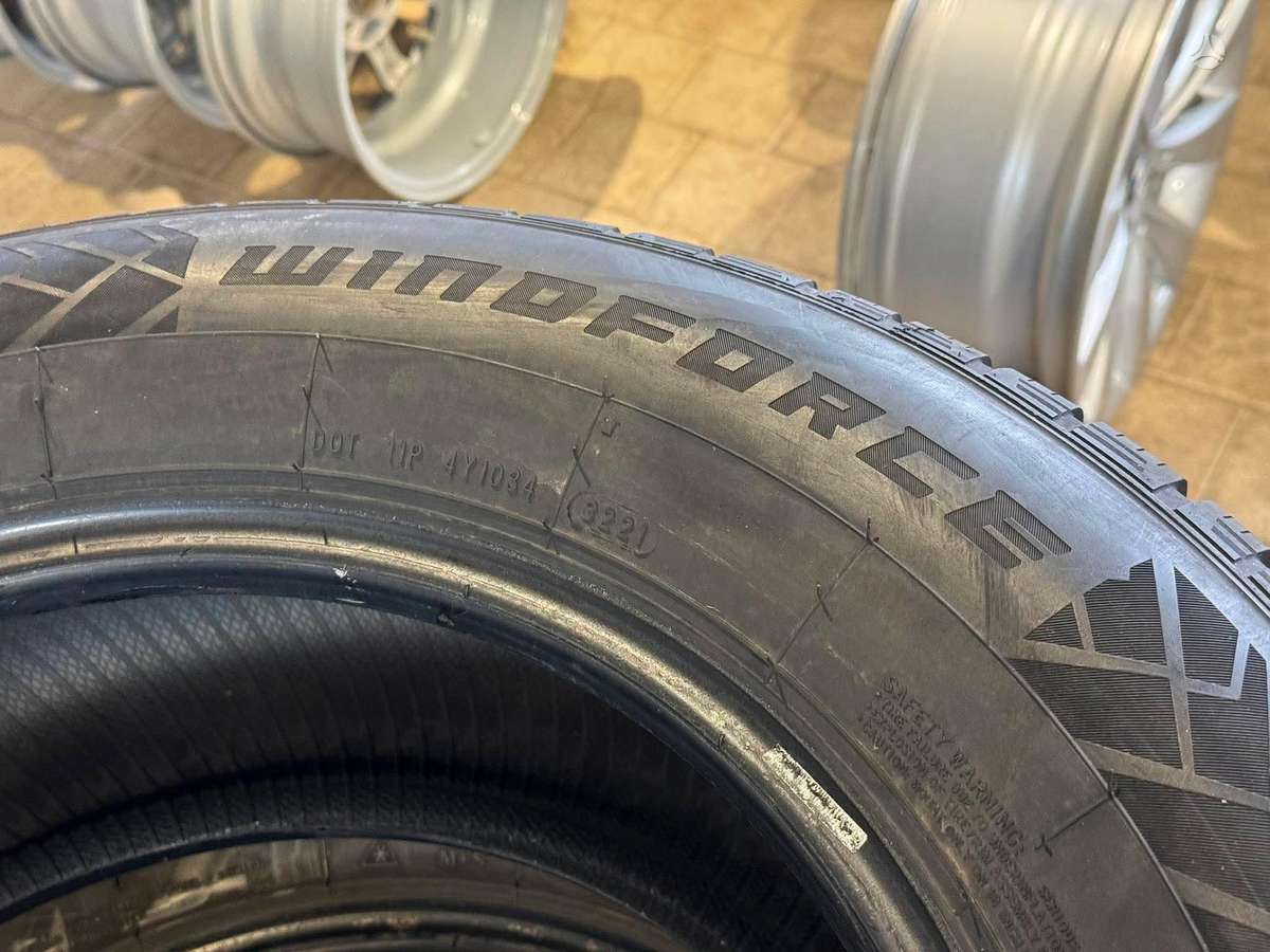 Windforce SNOWBLAZER UHP XL, winter 265/60 R18