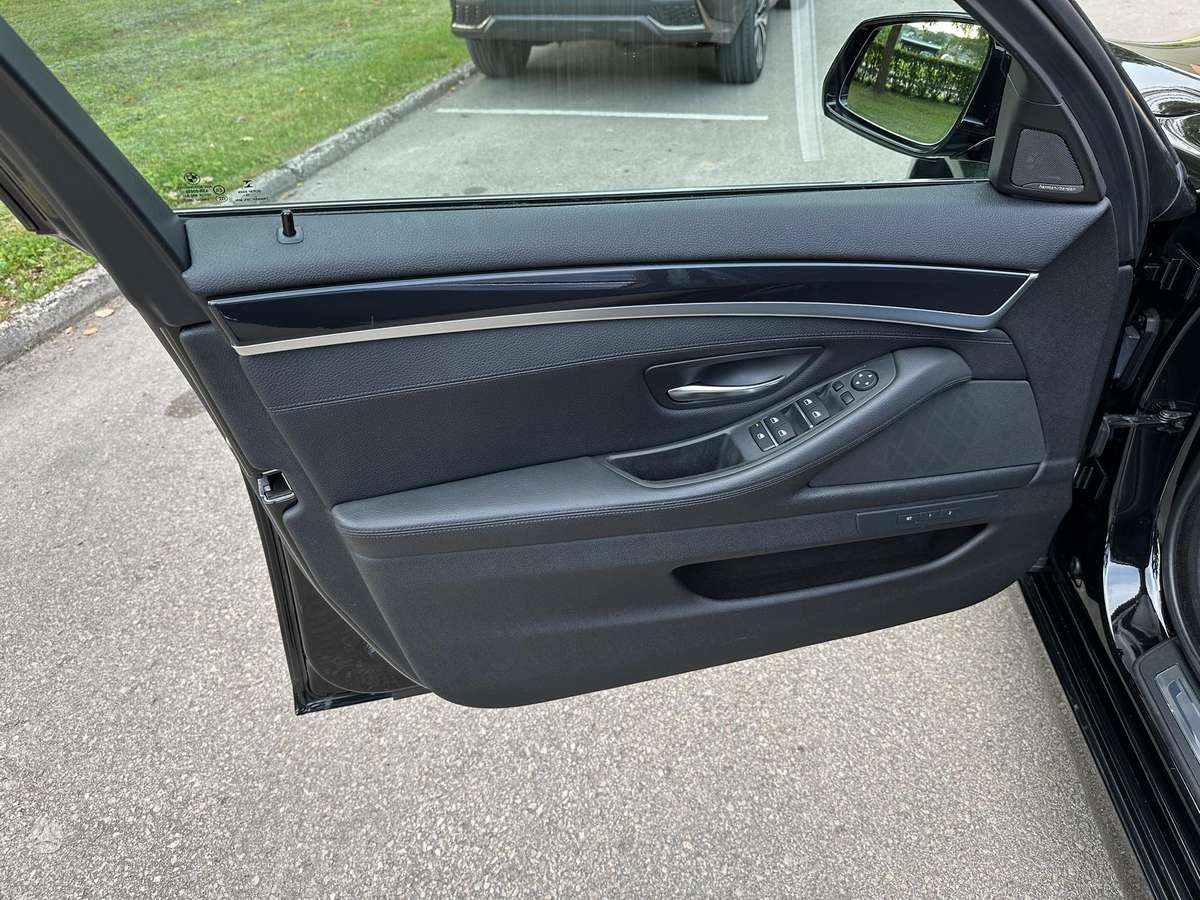 BMW 520, 2.0 l., Универсал